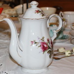 rose teapot